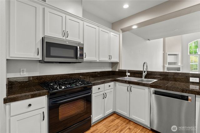 3719 Kinsale Lane SE, Olympia, WA 98501