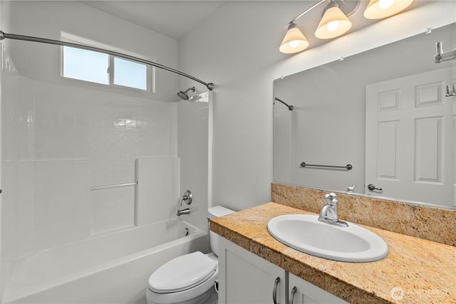 3719 Kinsale Lane SE, Olympia, WA 98501
