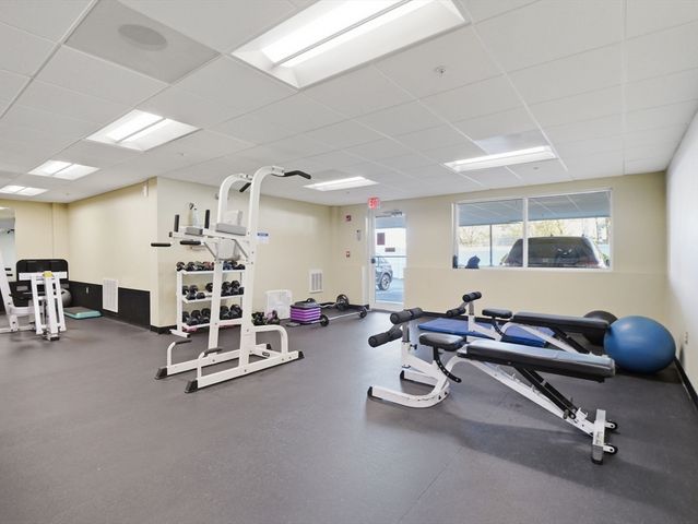 30 Franklin St 427, Malden, MA 02148