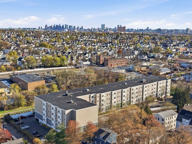 30 Franklin St 427, Malden, MA 02148