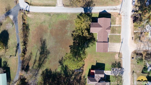 985 Brooks, Batesville, AR 72501