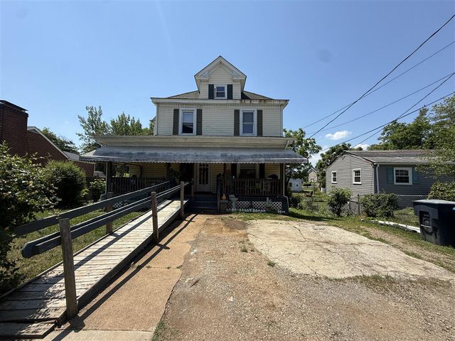 1606 Rugby BLVD NW, Roanoke, VA 24017