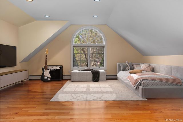 46 Nassau Drive, Great Neck, NY 11021