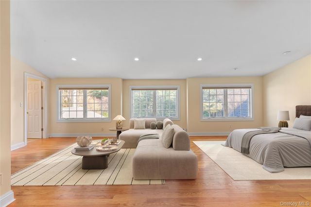 46 Nassau Drive, Great Neck, NY 11021