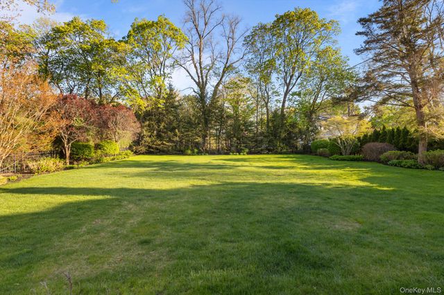46 Nassau Drive, Great Neck, NY 11021