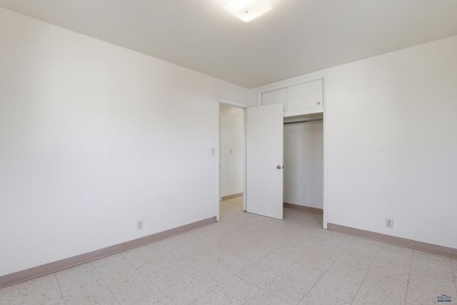 908 E TALLENT, Rapid City, SD 57701