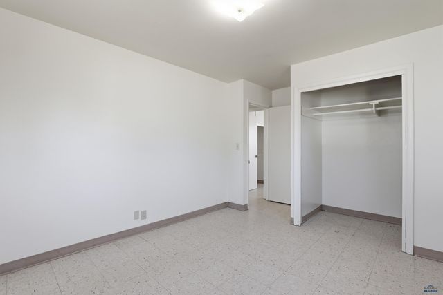 908 E TALLENT, Rapid City, SD 57701