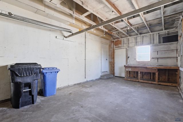 908 E TALLENT, Rapid City, SD 57701