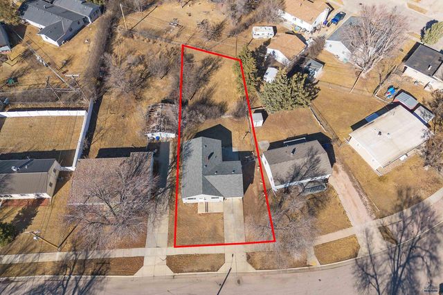 908 E TALLENT, Rapid City, SD 57701