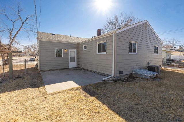 908 E TALLENT, Rapid City, SD 57701