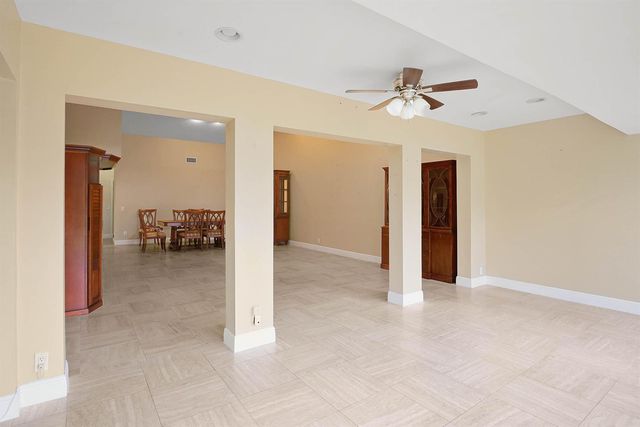 6845 FOUNTAINS Circle, Lake Worth, FL 33467