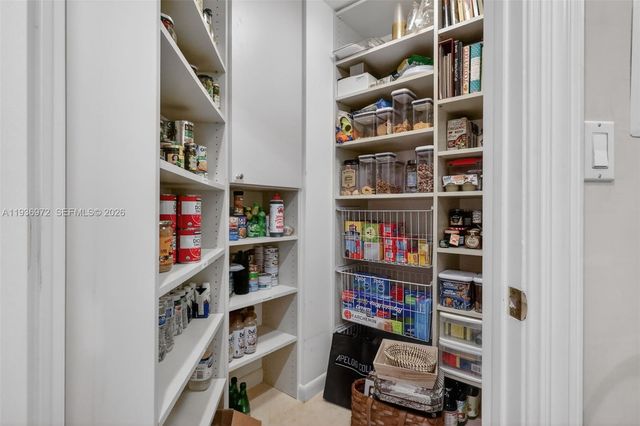 2600 Island Blvd 3006, Aventura, FL 33160