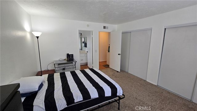 37034 Potter, Palmdale, CA 93550