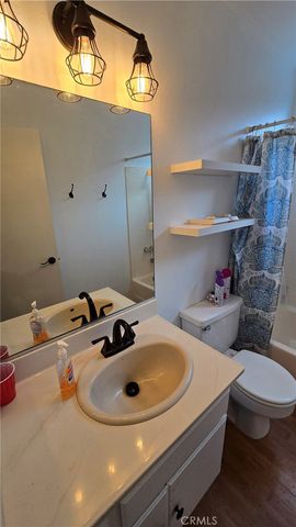 37034 Potter, Palmdale, CA 93550