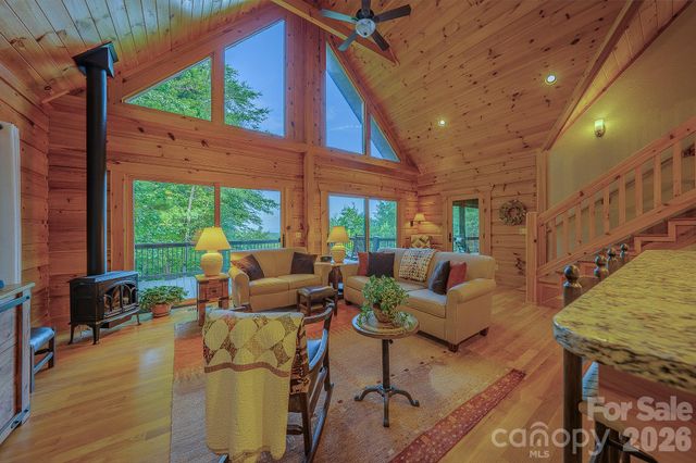 1016 Horizon Trail, Nebo, NC 28761
