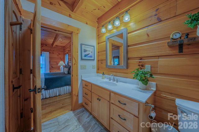 1016 Horizon Trail, Nebo, NC 28761