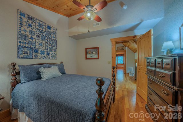 1016 Horizon Trail, Nebo, NC 28761