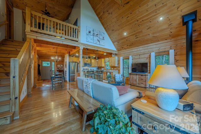 1016 Horizon Trail, Nebo, NC 28761