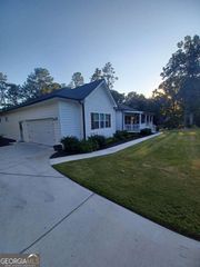 2684 W Harvest Drive SE, Conyers, GA 30013