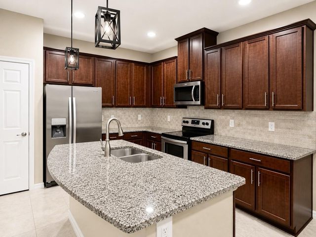 1104 CORAL LANE, Dunedin, FL 34698