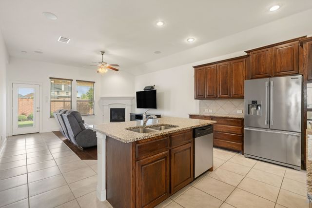 536 Alice Lane, Fate, TX 75189