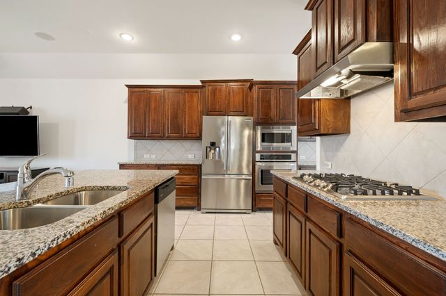 536 Alice Lane, Fate, TX 75189