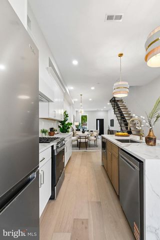 1439 S 8TH ST, Philadelphia, PA 19147