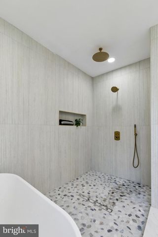 1439 S 8TH ST, Philadelphia, PA 19147