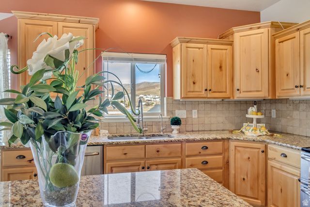 2479 E PRAIRIE VIEW DR, Eagle Mountain, UT 84005