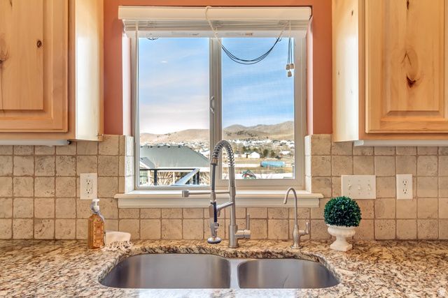 2479 E PRAIRIE VIEW DR, Eagle Mountain, UT 84005