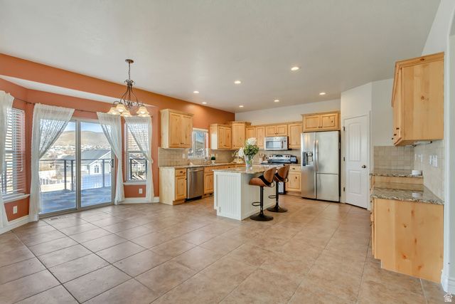 2479 E PRAIRIE VIEW DR, Eagle Mountain, UT 84005