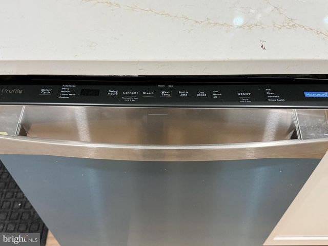 1135 GROVANIA AVE, Abington, PA 19001