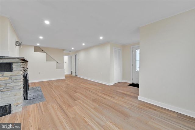 1135 GROVANIA AVE, Abington, PA 19001