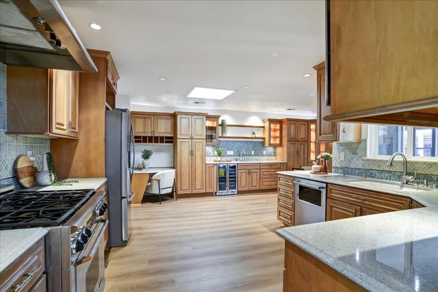 316 Los Pinos Way, San Jose, CA 95119