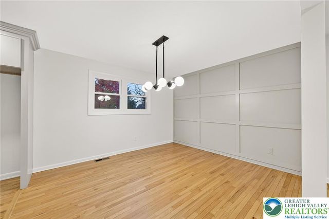 1285 Stafore Drive, Hanover Twp, PA 18017