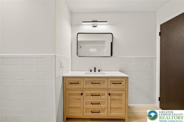 1285 Stafore Drive, Hanover Twp, PA 18017