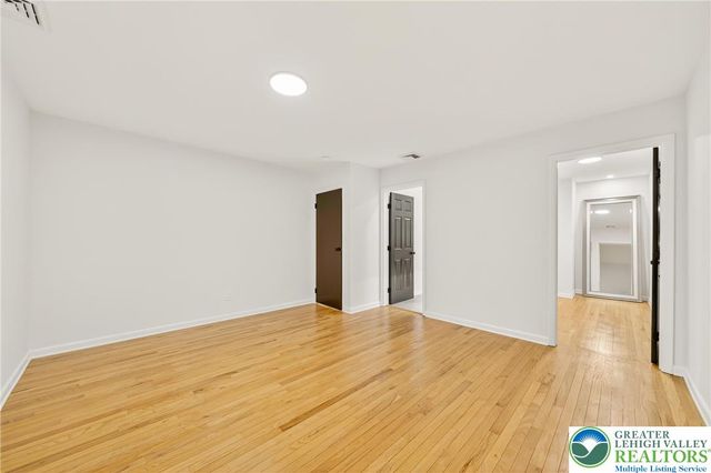 1285 Stafore Drive, Hanover Twp, PA 18017