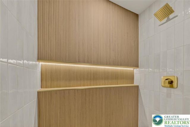 1285 Stafore Drive, Hanover Twp, PA 18017