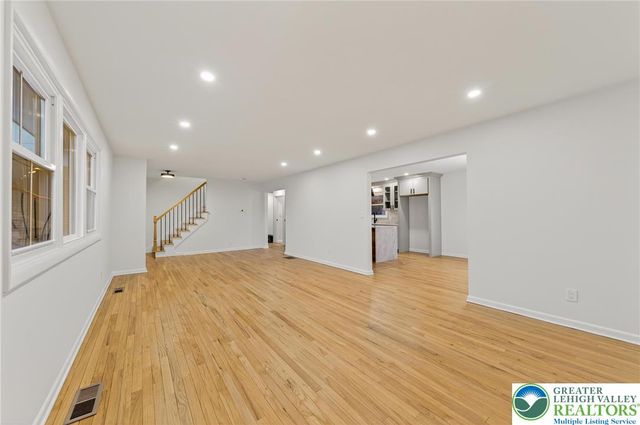 1285 Stafore Drive, Hanover Twp, PA 18017