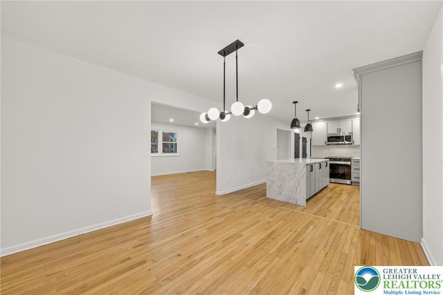 1285 Stafore Drive, Hanover Twp, PA 18017