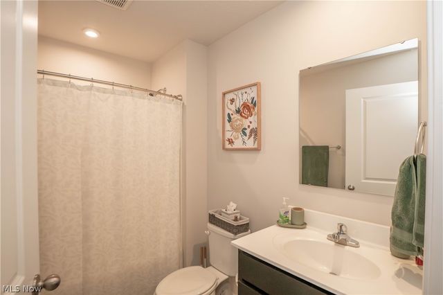 3892 Higgins Drive, Norton, OH 44203