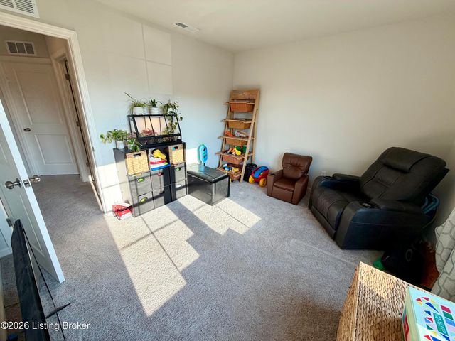 101 S Osprey Ct, Vine Grove, KY 40175