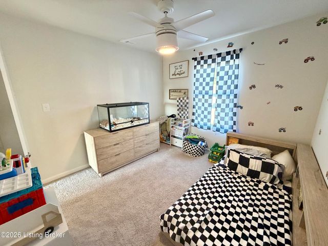 101 S Osprey Ct, Vine Grove, KY 40175