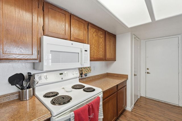 2929 E Broadway Road Unit 102, Mesa, AZ 85204