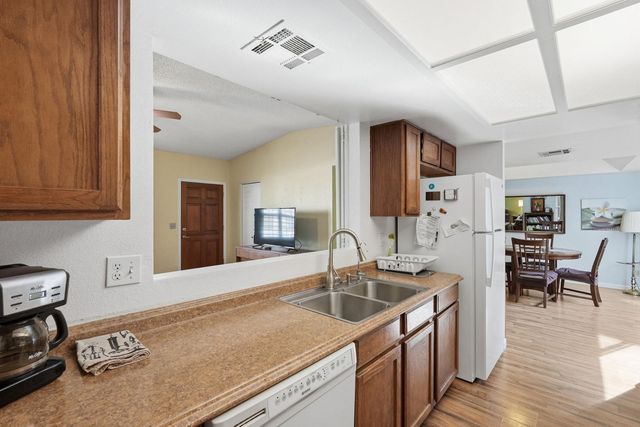 2929 E Broadway Road Unit 102, Mesa, AZ 85204