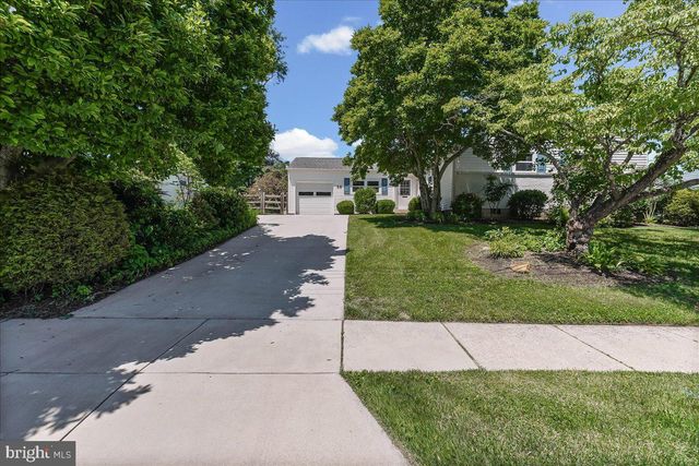 58 WOODHILL CT, Newark, DE 19711