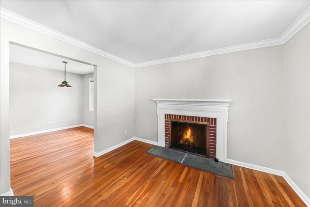 58 WOODHILL CT, Newark, DE 19711
