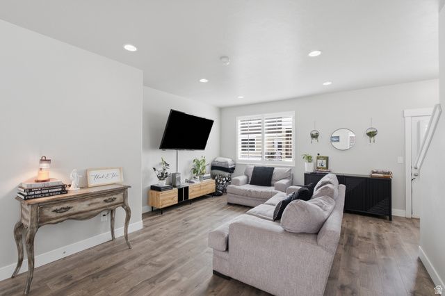 3667 W EVENING SKY LN, South Jordan, UT 84009