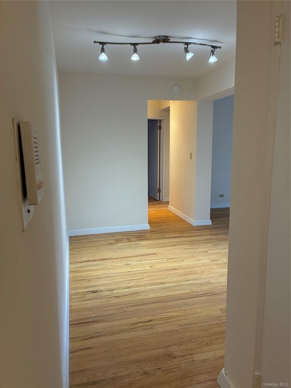 2866 Marion Avenue 3D, Bronx, NY 10458 — photo 5