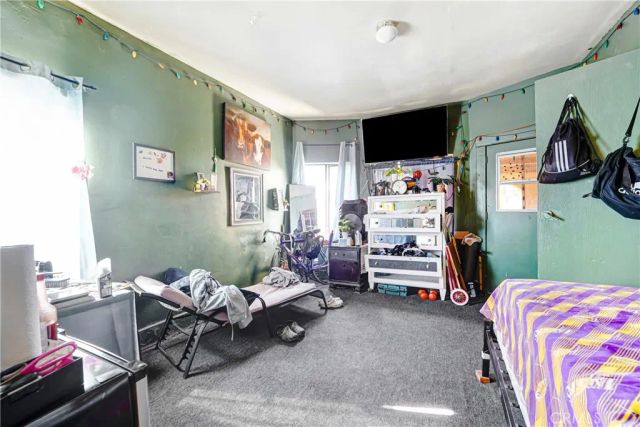 1608 Cimarron Street, Los Angeles, CA 90019